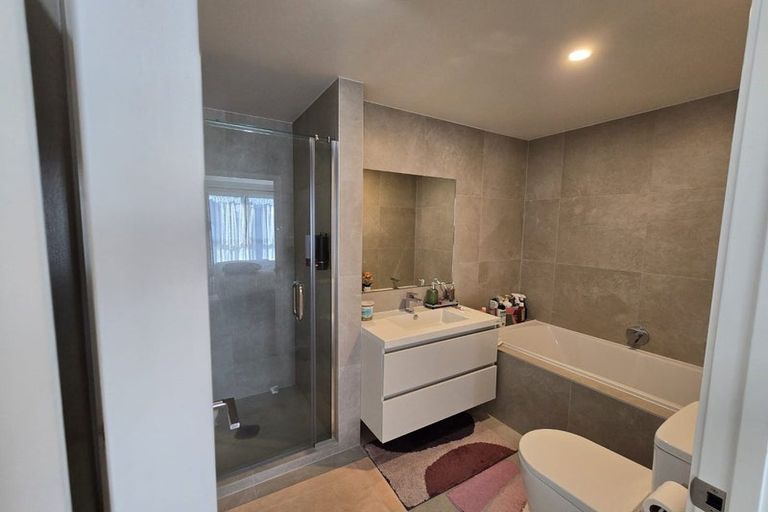 Photo of property in 24 Mahalo Avenue, Wiri, Auckland, 2104