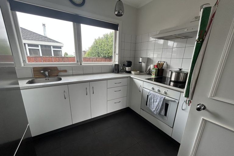 Photo of property in 72b Te Mata Road, Havelock North, 4130