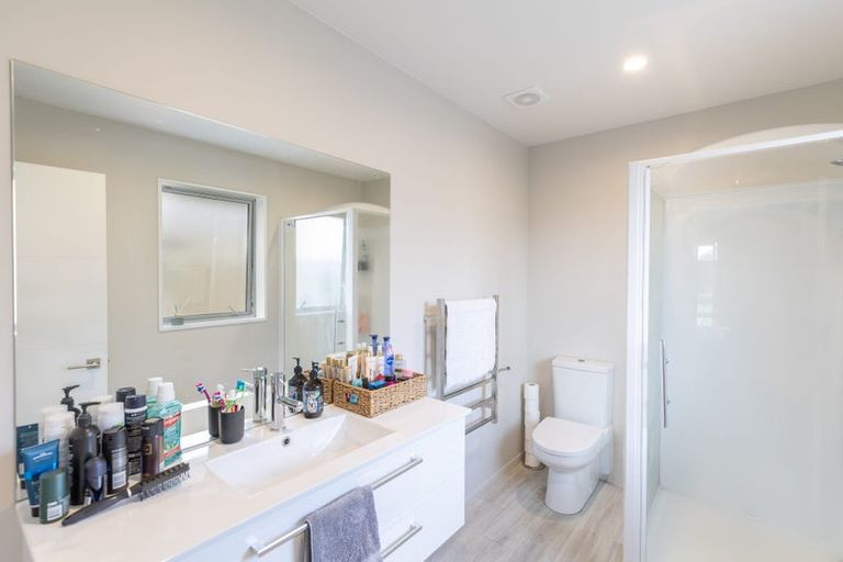 Photo of property in 13 Loeb Place, Rolleston, 7614