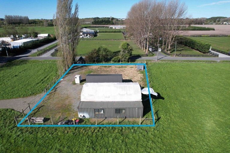 Photo of property in 47 Walters Road, Marshland, Christchurch, 8051