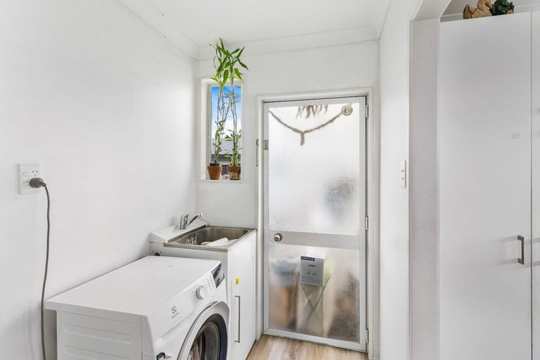 Photo of property in 44 Childers Road, Ranui, Auckland, 0612