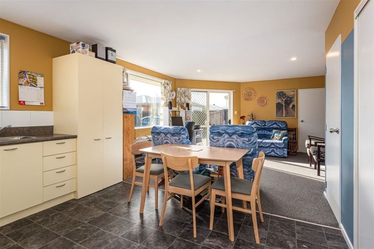 Photo of property in 15 Charlotte Lane, Woolston, Christchurch, 8062