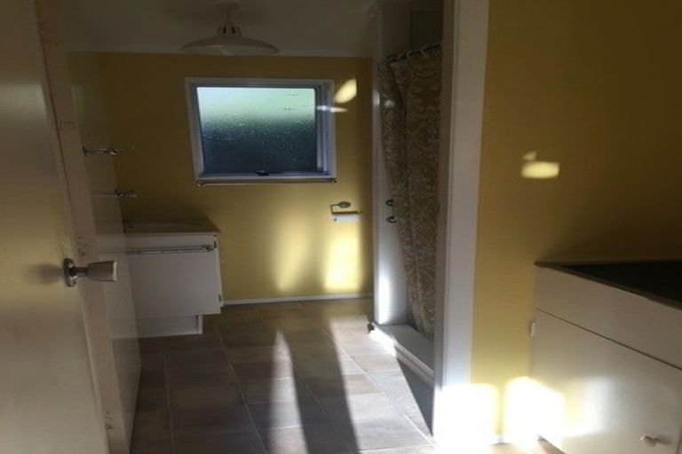 Photo of property in 27 Terrace Road, Reikorangi, Waikanae, 5391