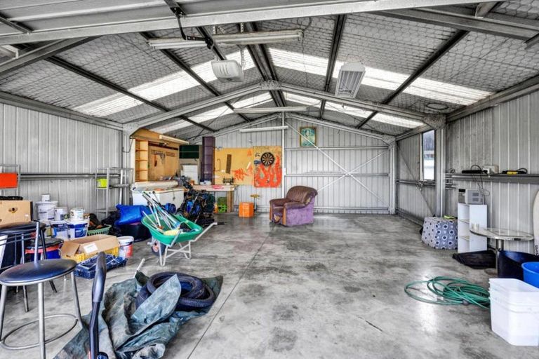 Photo of property in 124 Waihi Road, Hawera, 4610