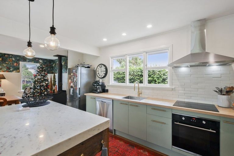 Photo of property in 25 Pandora Street, North New Brighton, Christchurch, 8083