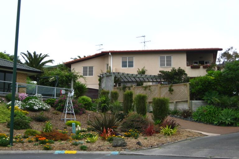 Photo of property in 9 Roseville Road, Gulf Harbour, Whangaparaoa, 0930