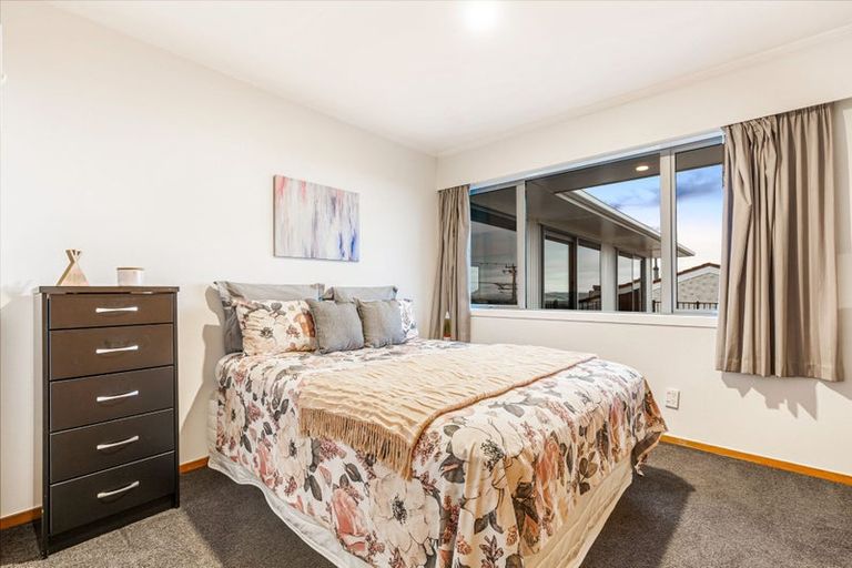 Photo of property in 166 Royal Road, Massey, Auckland, 0614