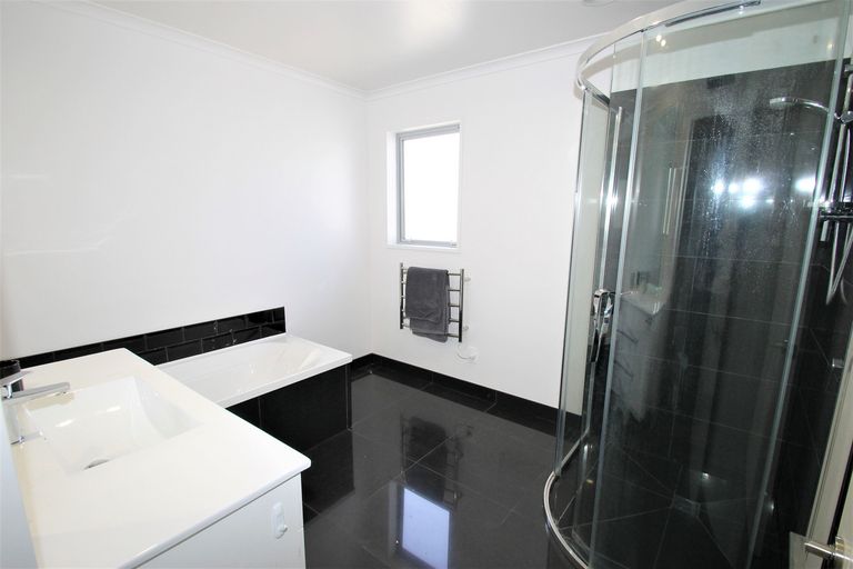 Photo of property in 19 Paterson Road, Mosgiel, 9092