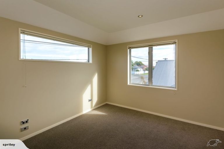 Photo of property in 94 Packe Street, Edgeware, Christchurch, 8013