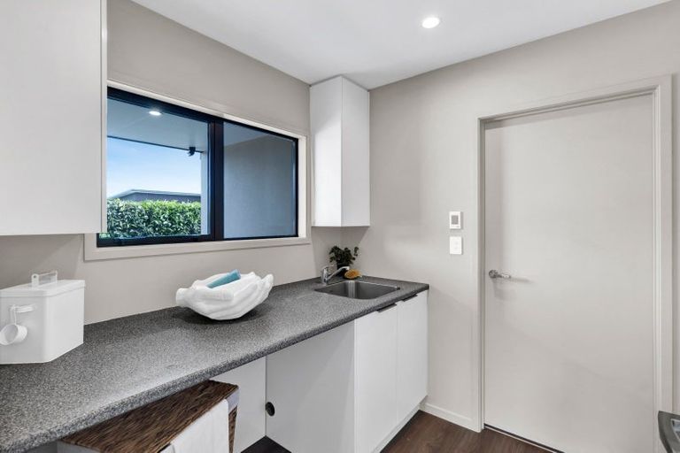 Photo of property in 12 Kotare Drive, Waiwhakaiho, New Plymouth, 4312