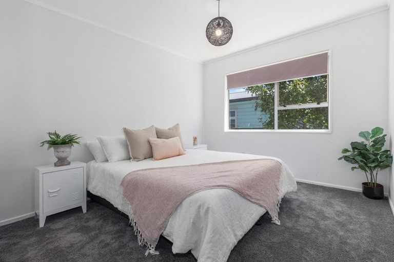 Photo of property in 61 Eskdale Road, Papakowhai, Porirua, 5024