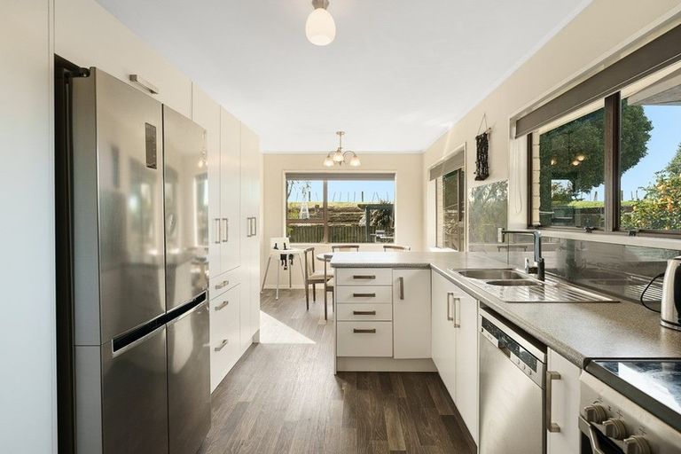 Photo of property in 160 Riverside Drive, Whakatane, 3120