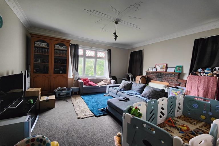 Photo of property in 17 Tavistock Road, Melrose, Wellington, 6023