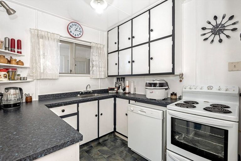 Photo of property in 12 Chichester Street, Te Hapara, Gisborne, 4010