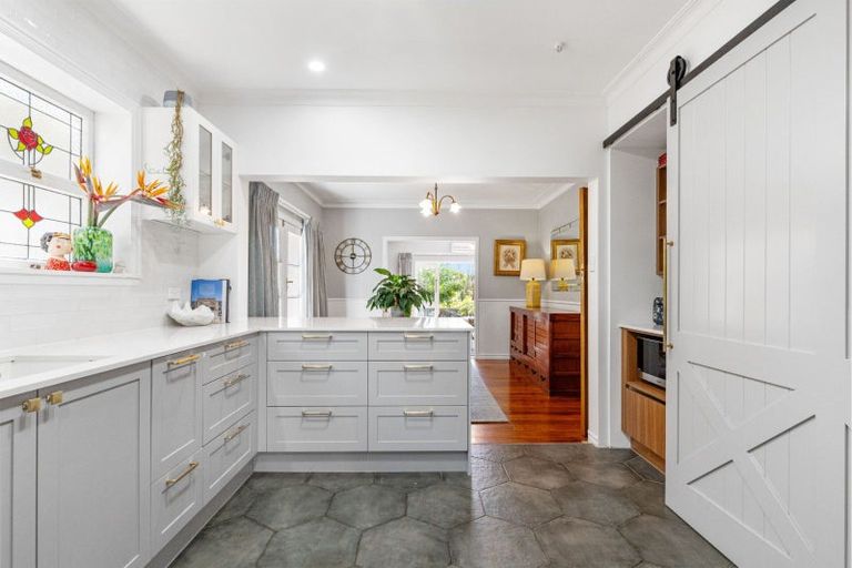 Photo of property in 32 Matua Road, Matua, Tauranga, 3110