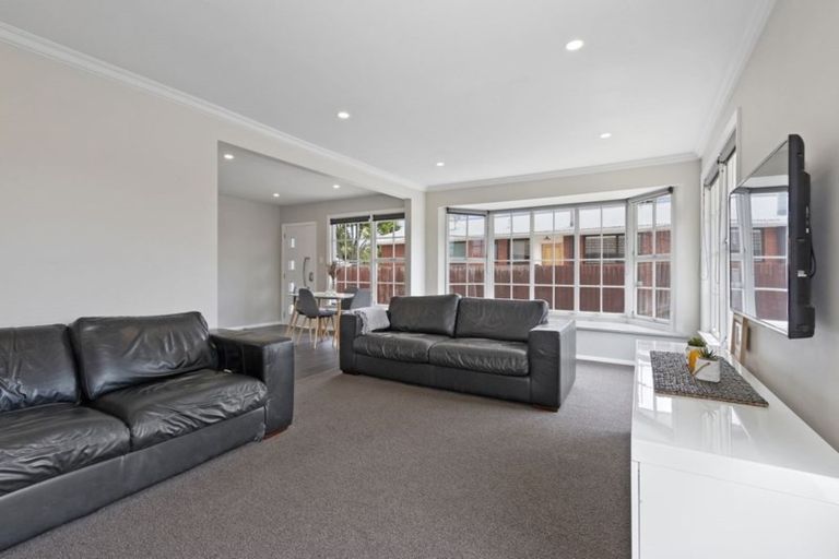 Photo of property in 11 Leo Street, Bishopdale, Christchurch, 8051