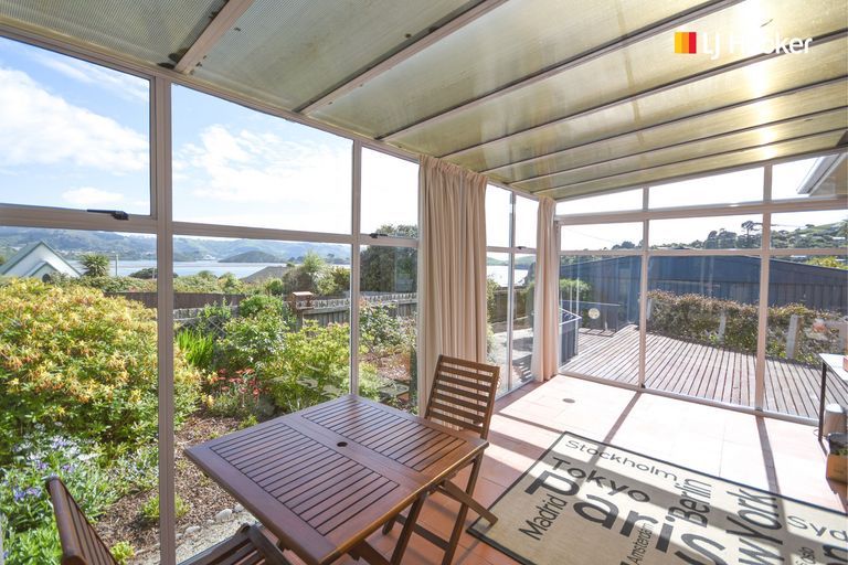 Photo of property in 8 Frances Street, Broad Bay, Dunedin, 9014