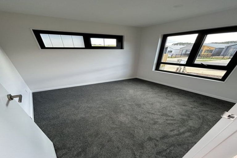 Photo of property in 5 Taukahiwi Road, Pukekohe, 2120