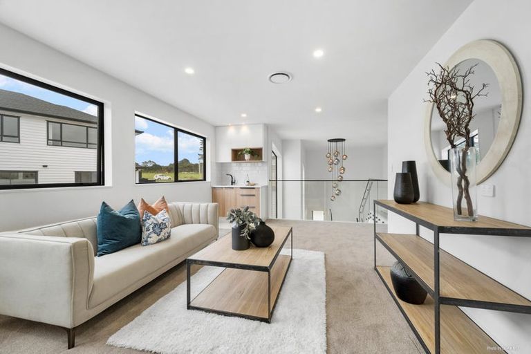 Photo of property in 3 Paikea Street, Albany Heights, Auckland, 0632