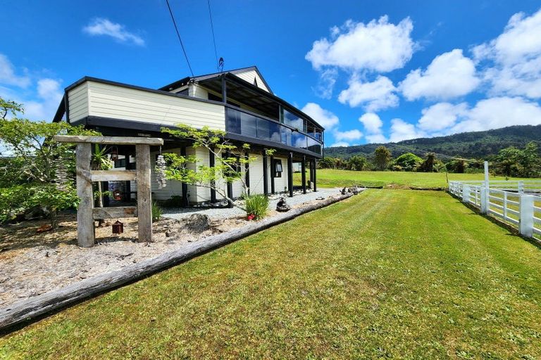 Photo of property in 1 Cadman Street, Runanga, 7803