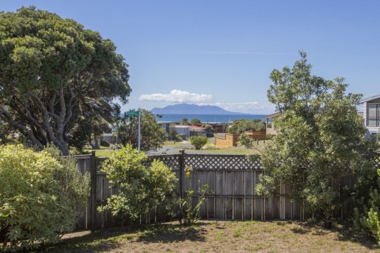 Photo of property in 11 Darroch Slope, Omaha, 0986