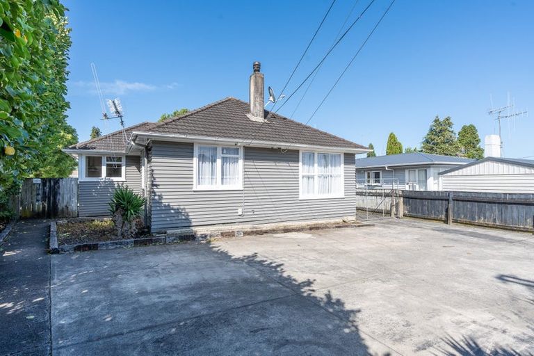 Photo of property in 26 Pollen Crescent, Melville, Hamilton, 3206