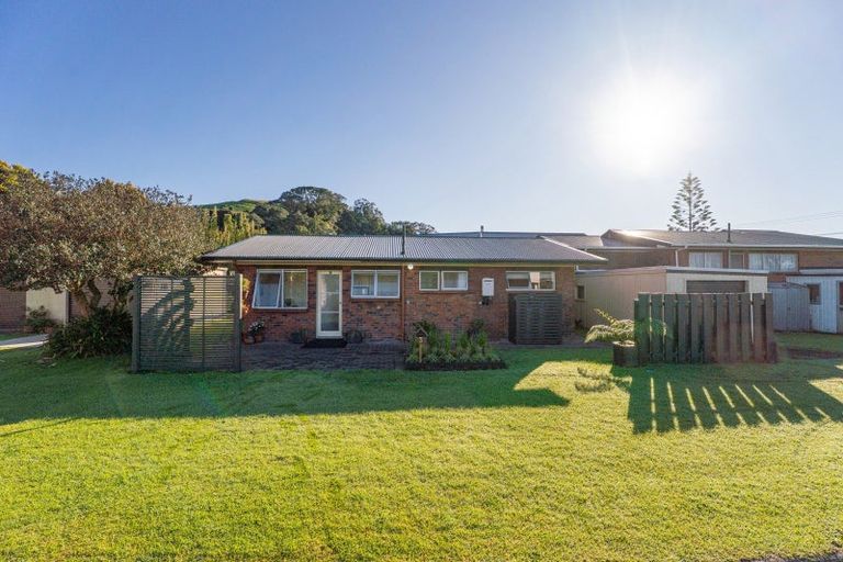 Photo of property in 3 Kawakawa Road, Whitianga, 3510