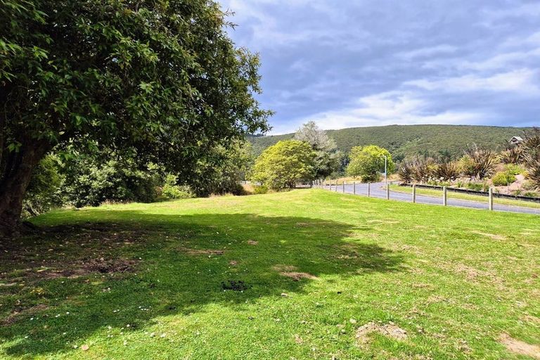 Photo of property in 73 Orokonui Road, Waitati, 9085