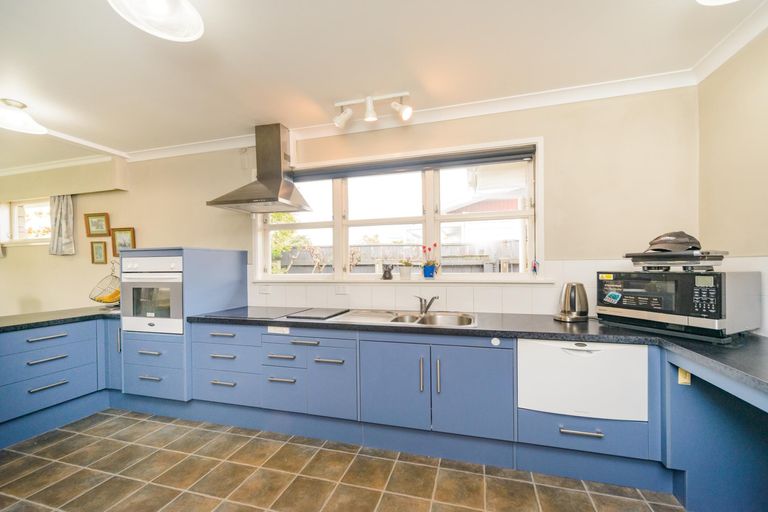 Photo of property in 54 Lockhart Avenue, Milson, Palmerston North, 4414