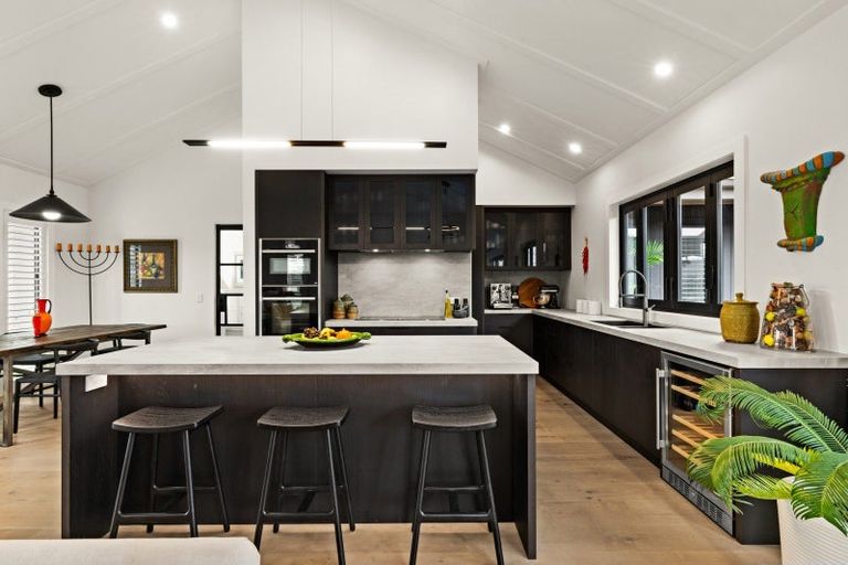 Photo of property in 58 Breadalbane Avenue, Havelock North, 4130