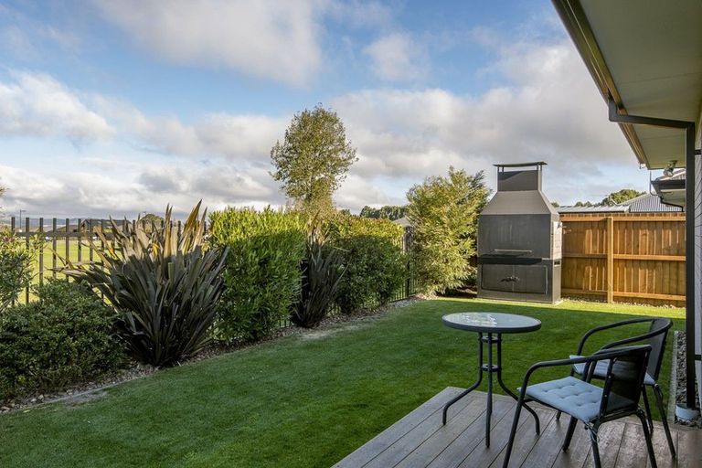 Photo of property in 6 Hurutini Way, Halswell, Christchurch, 8025