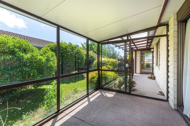 Photo of property in 17 Wakelin Place, Redwood, Christchurch, 8051