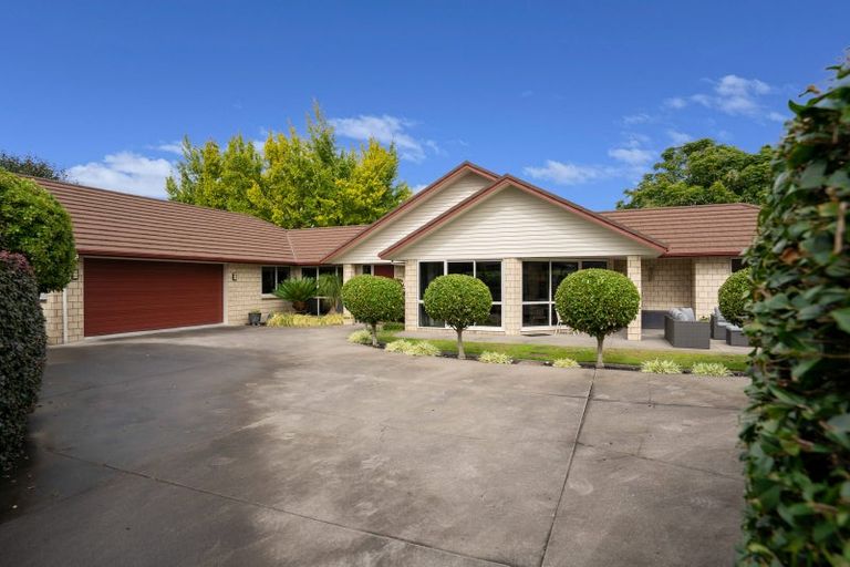 Photo of property in 23 Lilac Close, Cambridge, 3434
