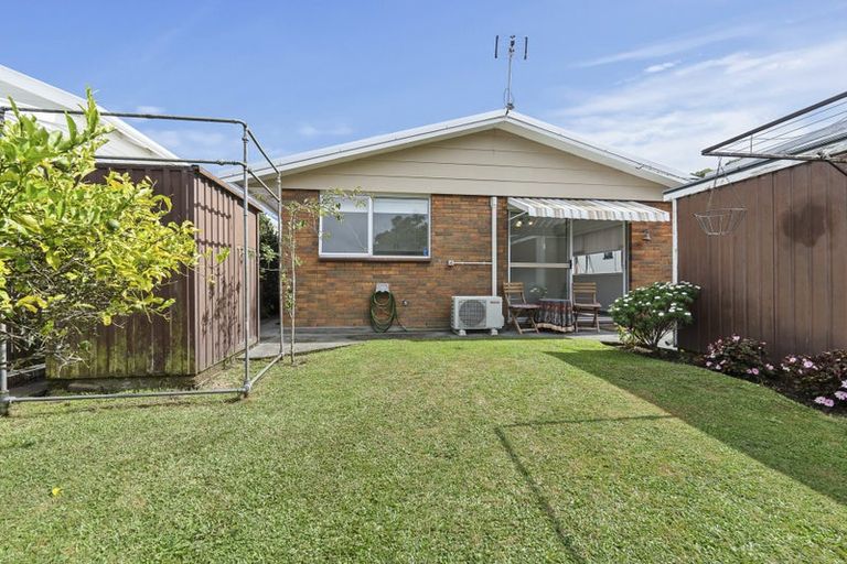Photo of property in 28b Pendarves Street, New Plymouth, 4310