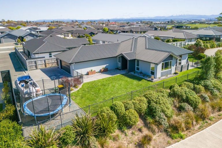 Photo of property in 75 Daelyn Drive, Richmond, 7020