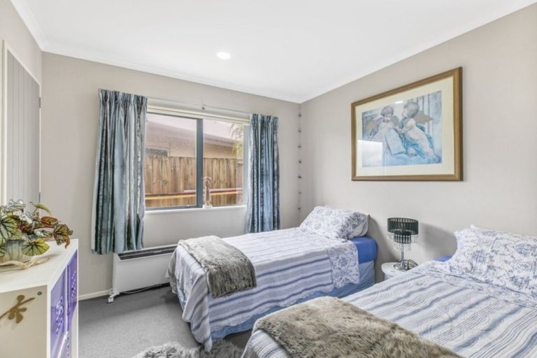 Photo of property in 42 Palazzo Drive, Papamoa Beach, Papamoa, 3118
