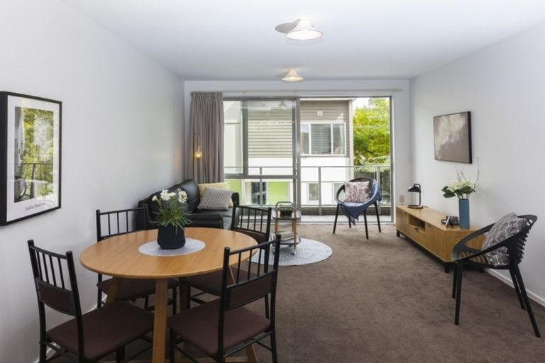 Photo of property in 1/106 Bealey Avenue, Christchurch Central, Christchurch, 8013