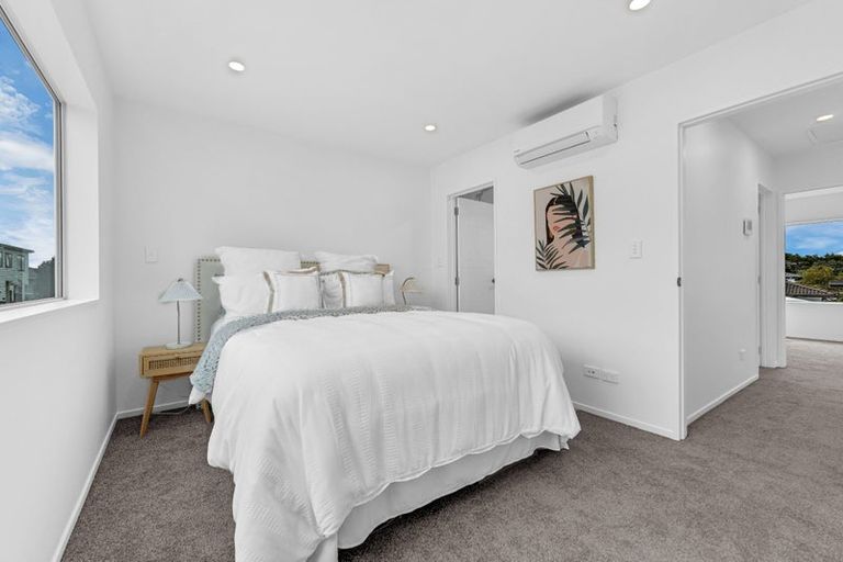 Photo of property in 16a Volante Avenue, Wattle Downs, Auckland, 2103