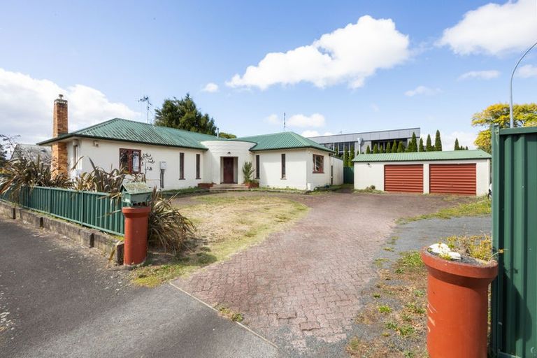 Photo of property in 6 Dillicar Street, Whitiora, Hamilton, 3200