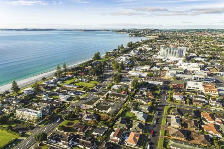 Photo of property in 10/392 Hibiscus Coast Highway, Orewa, 0931