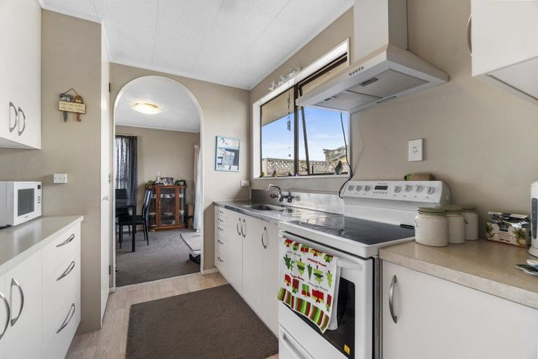 Photo of property in 6 Wairoa Place, Tokoroa, 3420