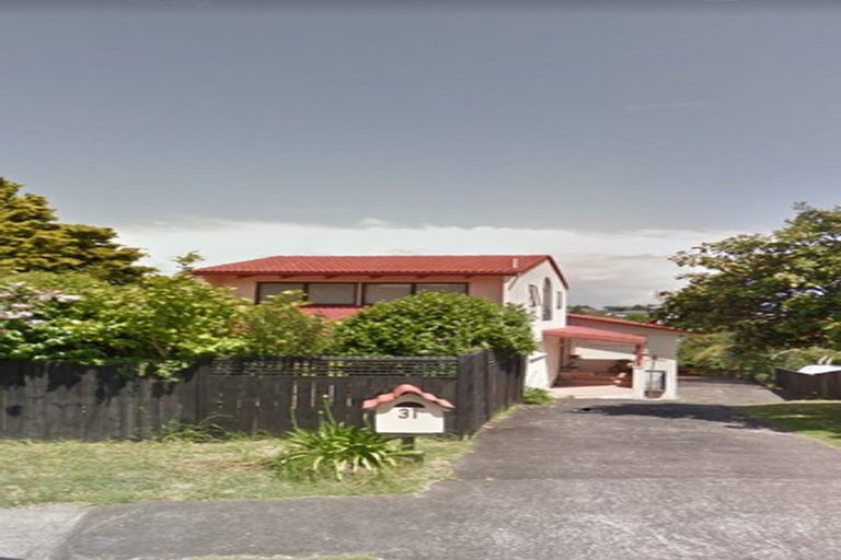 Photo of property in 31 Haseler Crescent, Howick, Auckland, 2014