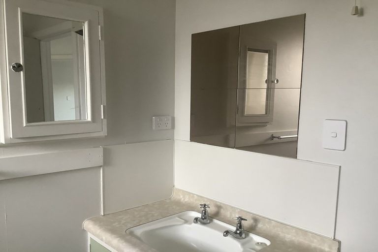 Photo of property in 2/361 Burnett Street, Ashburton, 7700