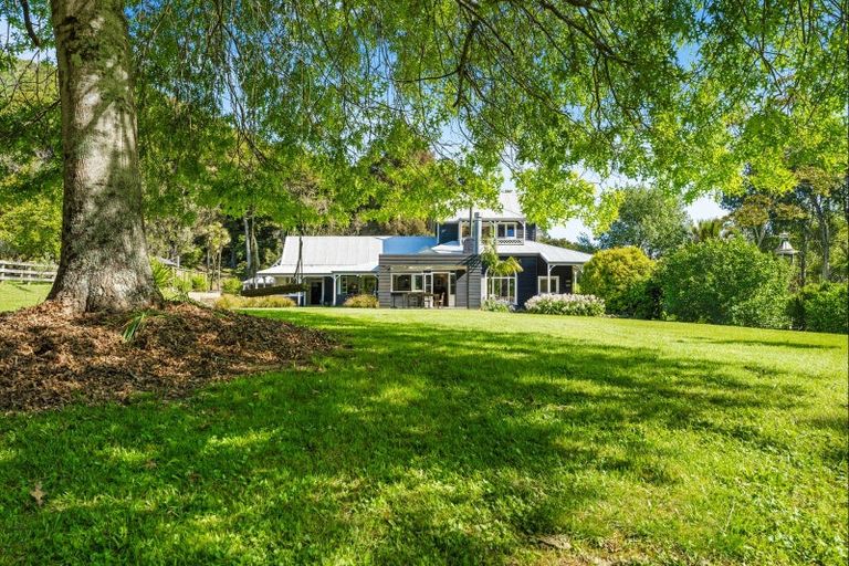Photo of property in 92 Ashton Road, Whangateau, Warkworth, 0985