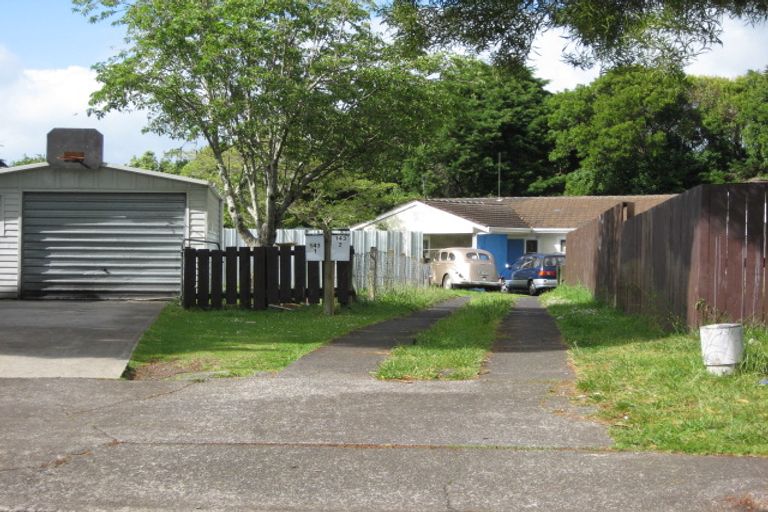 Photo of property in 2/143 Chichester Drive, Rosehill, Papakura, 2113