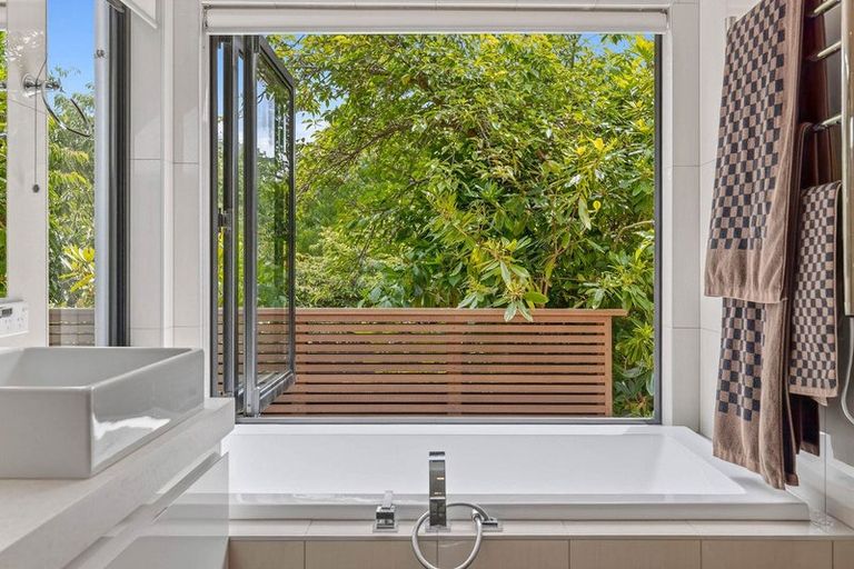 Photo of property in 46 Ballantyne Road, Wanaka, 9305