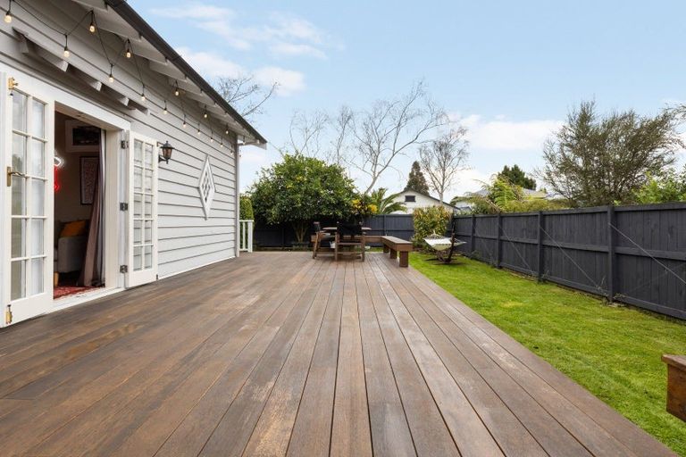 Photo of property in 84 Te Aroha Street, Hamilton East, Hamilton, 3216