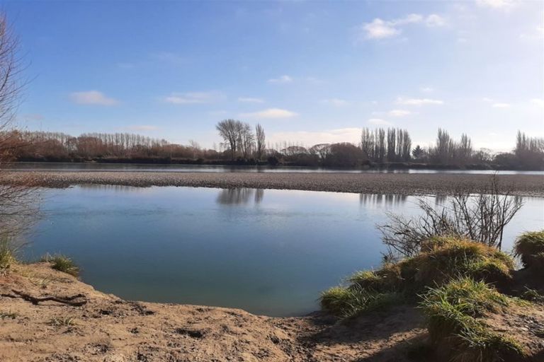 Photo of property in 86 Riverlea Estate Drive, Kainga, Christchurch, 8083