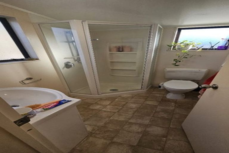 Photo of property in 45a Wallace Place, Westown, New Plymouth, 4310