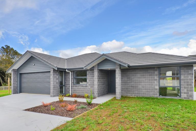 Photo of property in 10 Rolling Stone Rise, Tikipunga, Whangarei, 0112